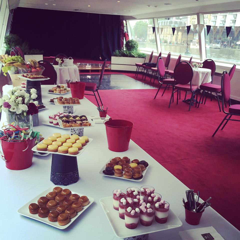 Soirée privée sur la Seine - Location bateau Paris