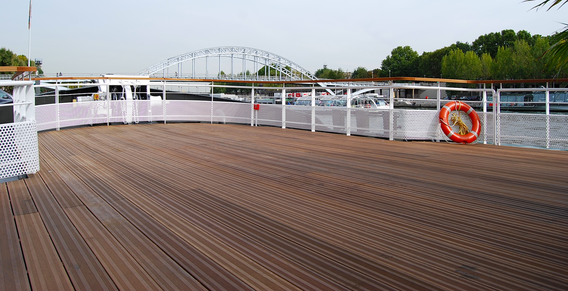 pont supérieur bateau