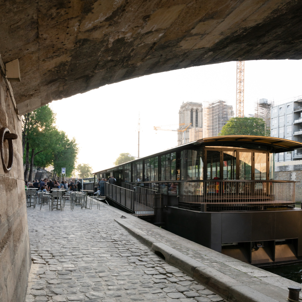 Bateau Chaleureux P33