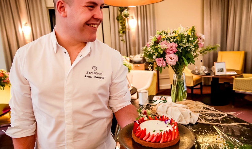 fête des mères fleurs gâteau bateau mon paris seine croisière