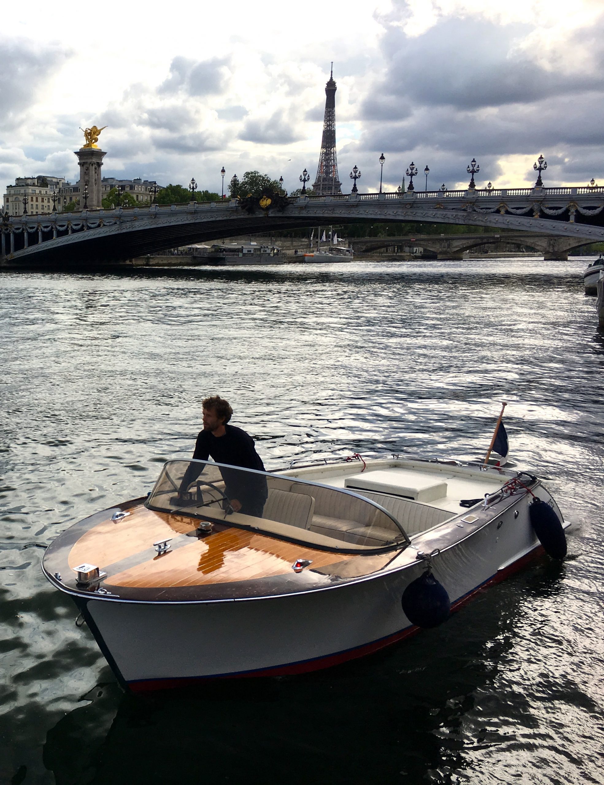 petit bateau seine paris