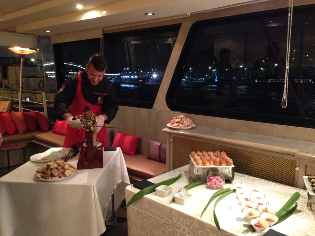 Soirée privée sur la Seine Paris - bateau privé - péniche privée