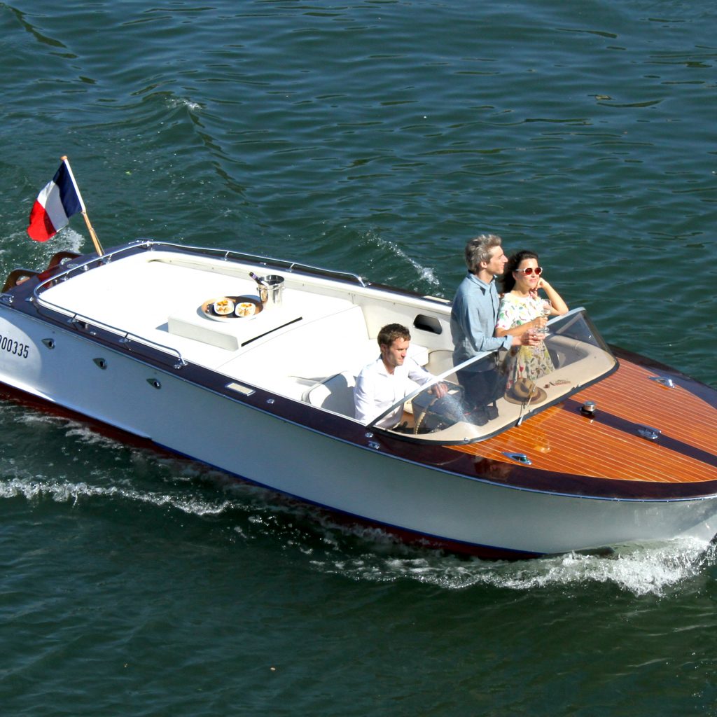 petit bateau seine paris