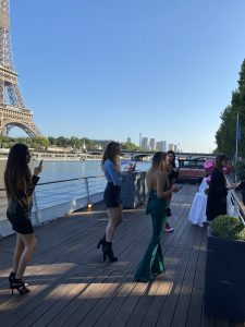 bateau tour eiffel
