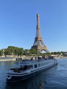 bateau tour eiffel