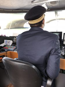 capitaine bateau paris